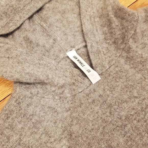 Van Winkle & Co. 100% Cashmere Hooded Pullover Sweater Medium Gray - Picture 2 of 4